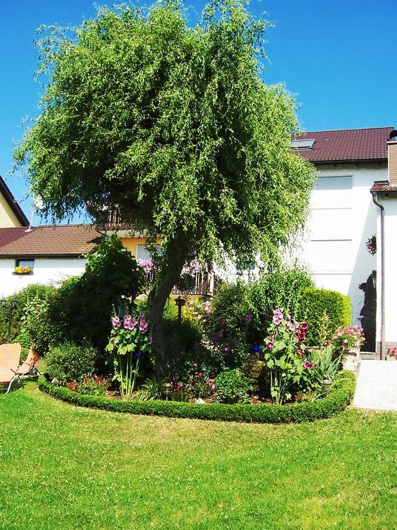 Haus Rossner Apartman Nemmersdorf Kültér fotó